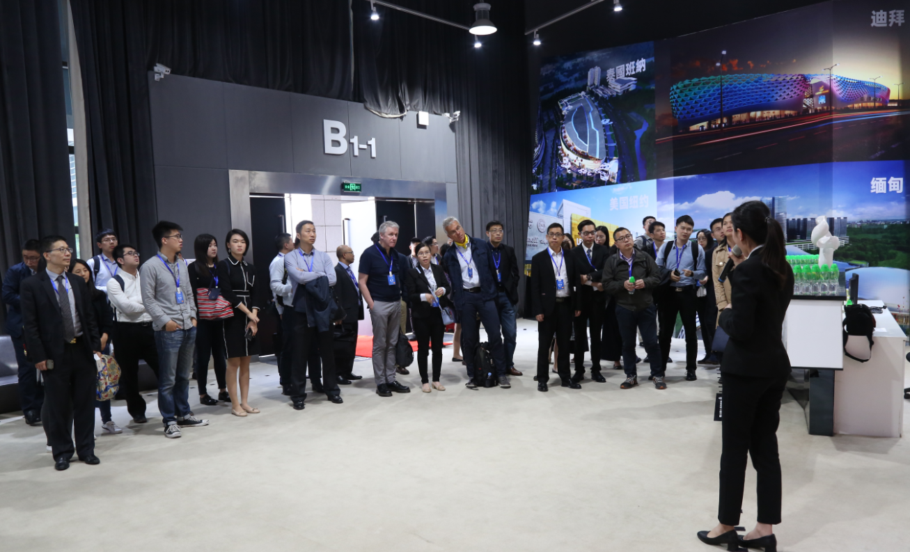 參觀(guān)領(lǐng)尚環(huán)球之家體驗(yàn)中中心 參觀(guān)領(lǐng)尚環(huán)球之家體驗(yàn)中中心