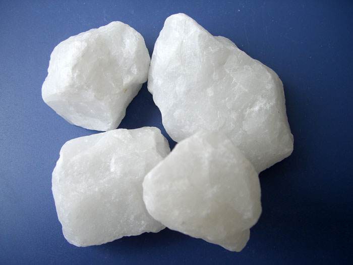 怎么分辨單色石英石質(zhì)量？三個要點全囊括！